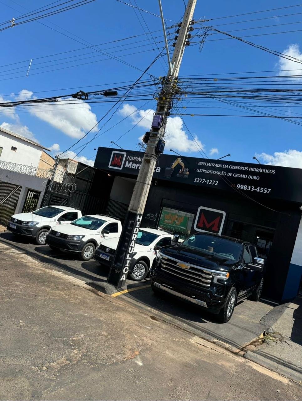Fachada da Hidráulica Maranata em Uberlândia, especializada em cilindros hidráulicos e cromo duro